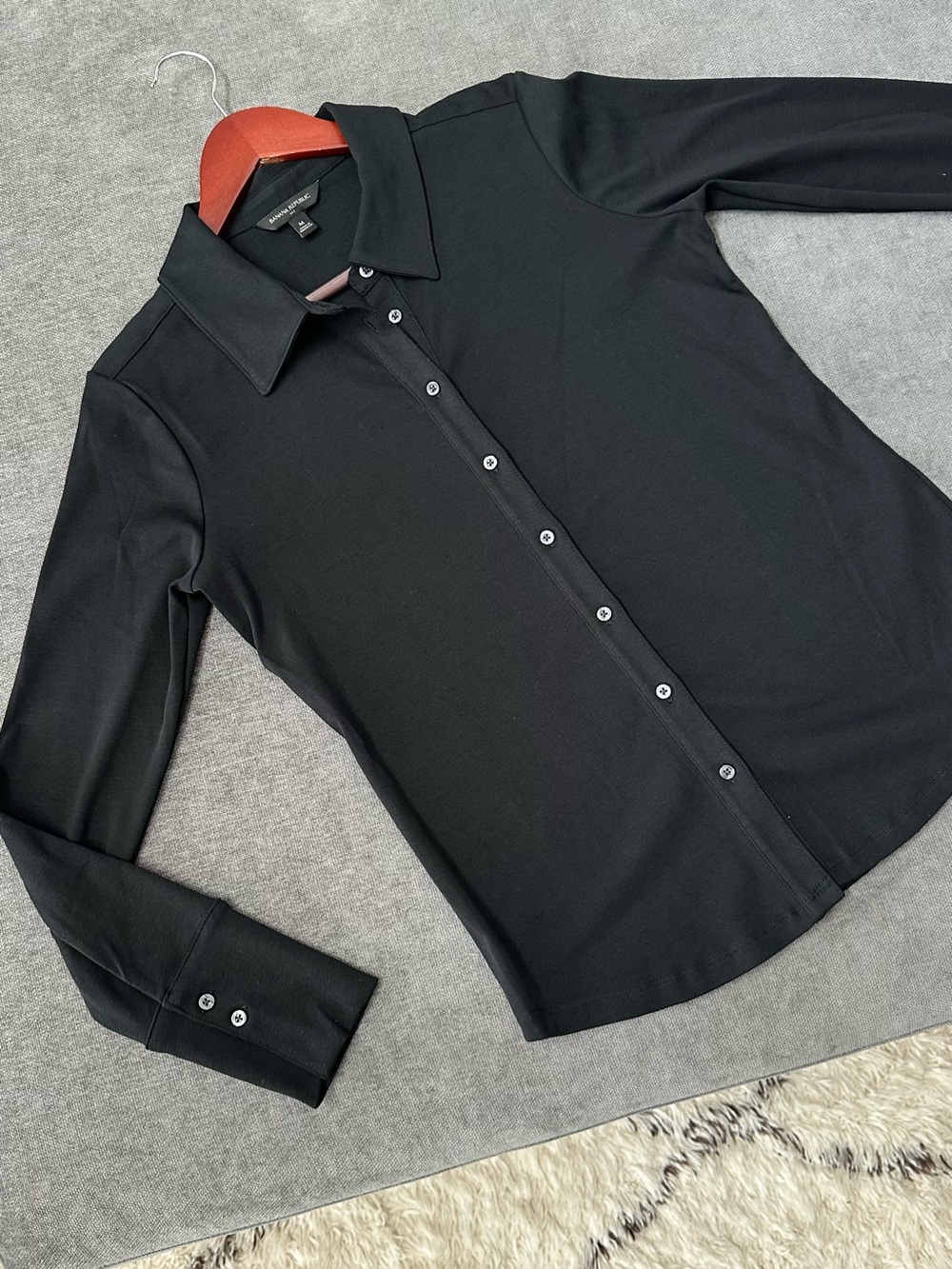 Zara Black Long-Sleeve Soft & Stretchy Button-Down Shirt